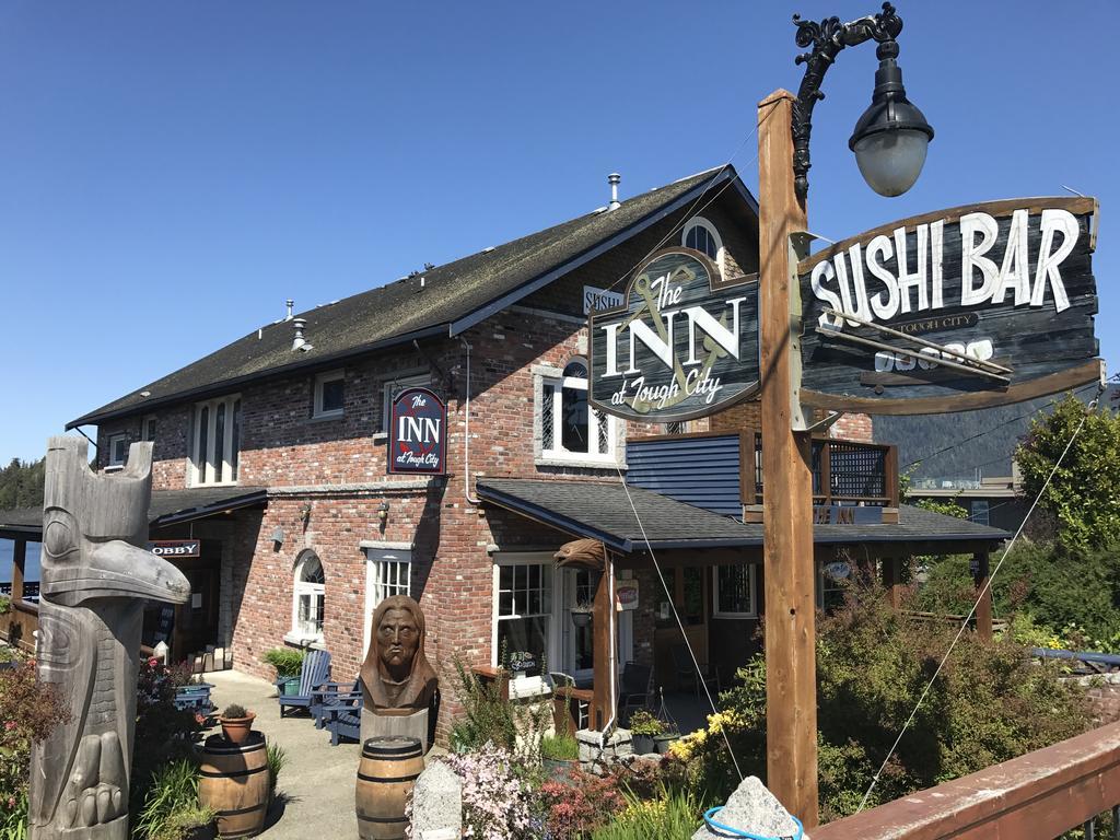 The Inn At Tough City Tofino Exterior photo